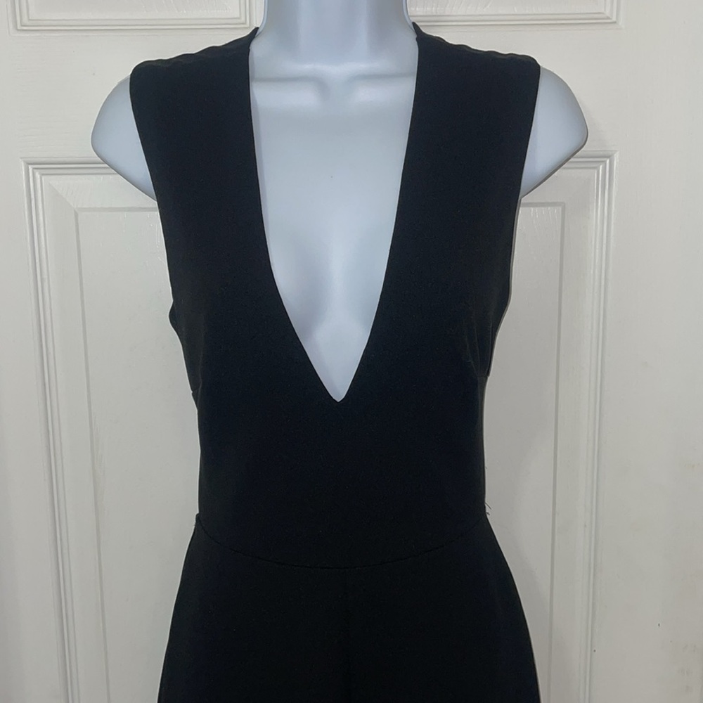 Elegant Black Sleeveless Jumpsuit
